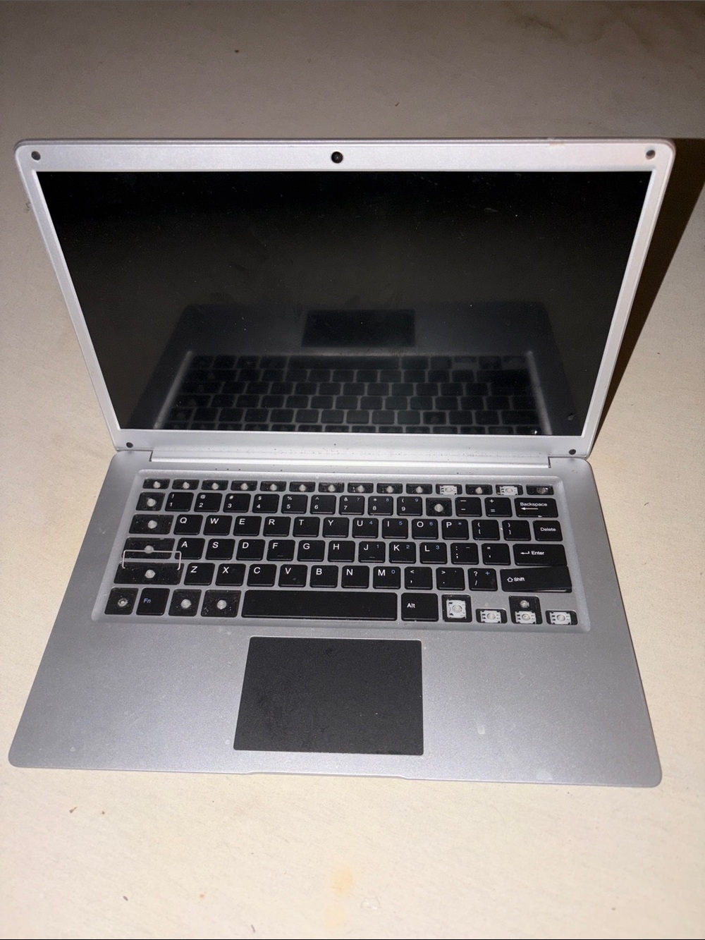 Electronics. Silver Laptop Computer - Unbranded 14" Silver Notebook Power Button